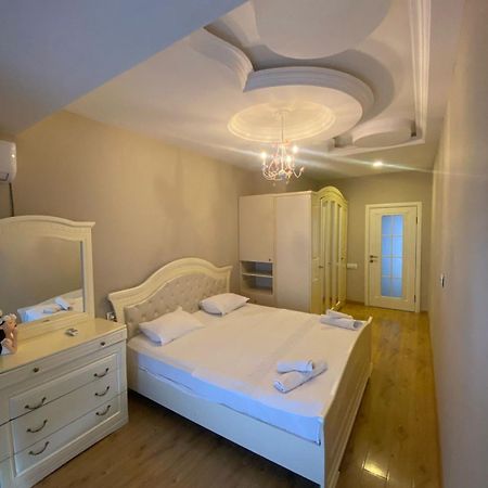 Baku - Park Azure With Sea View Two Bedrooms And One Living Room ภายนอก รูปภาพ